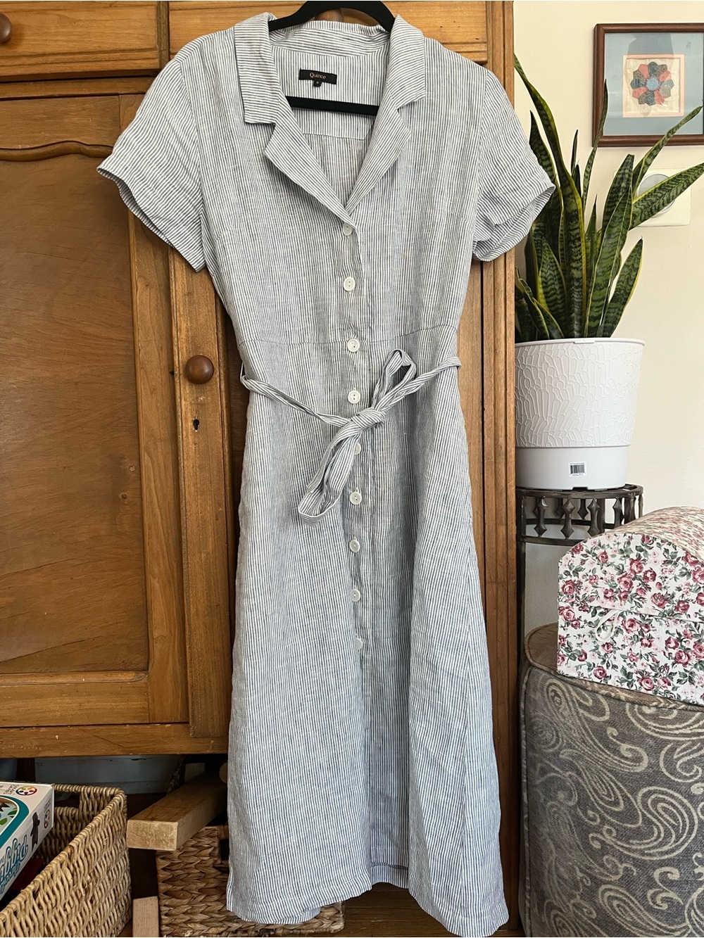 100% European linen Quince button down pin stripe dress size small